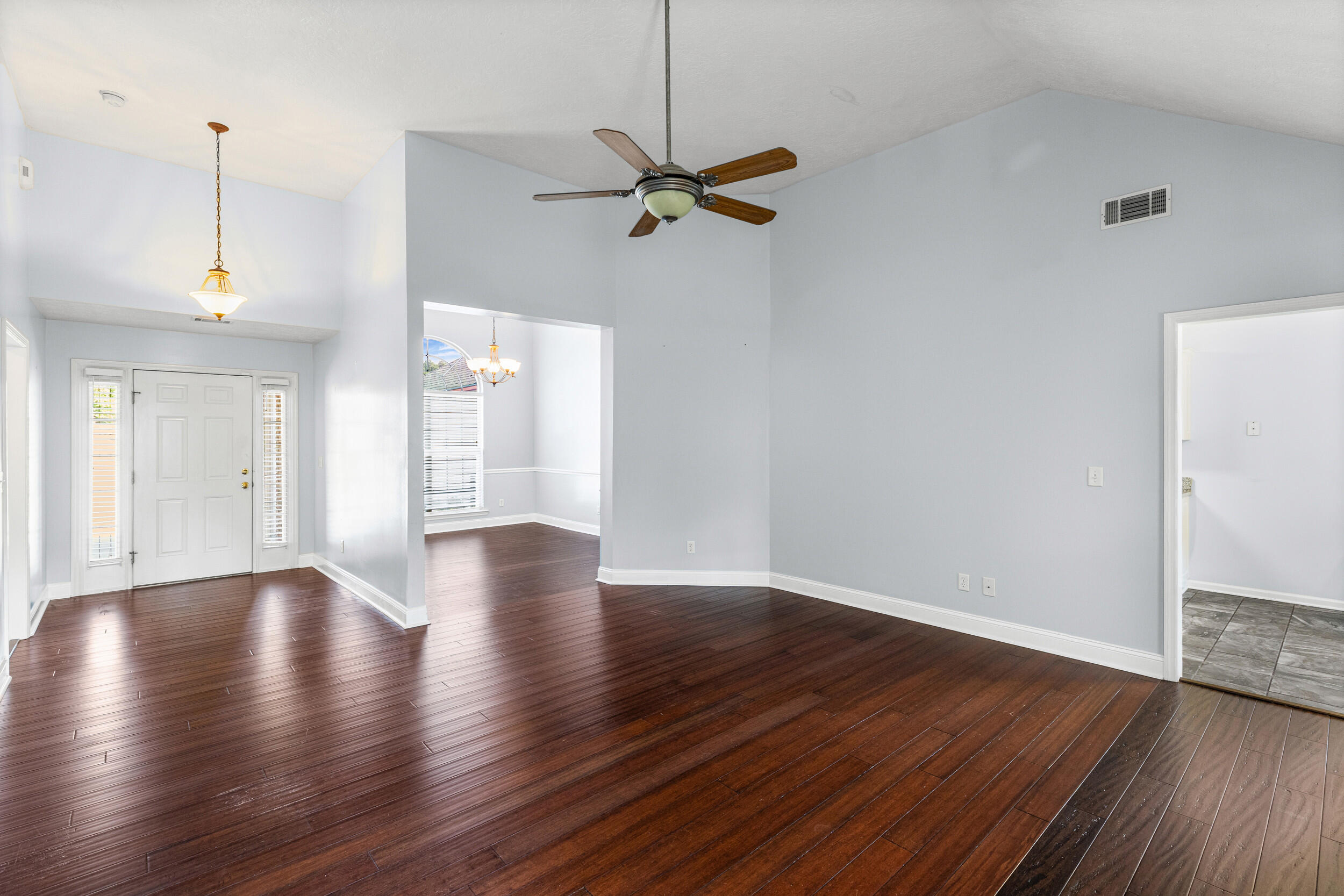 175 Cottonwood Court
