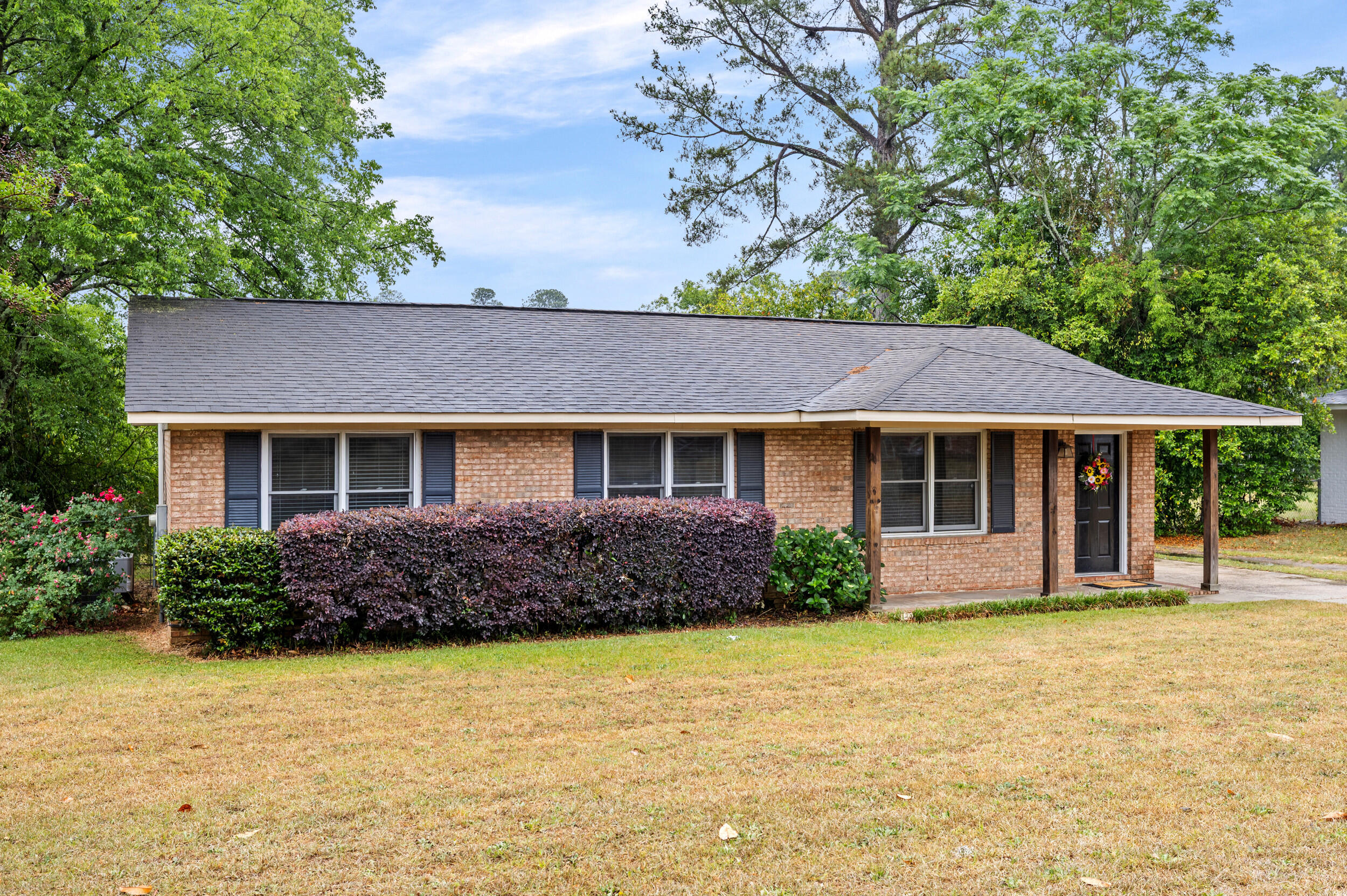 3322 Westcliffe Court