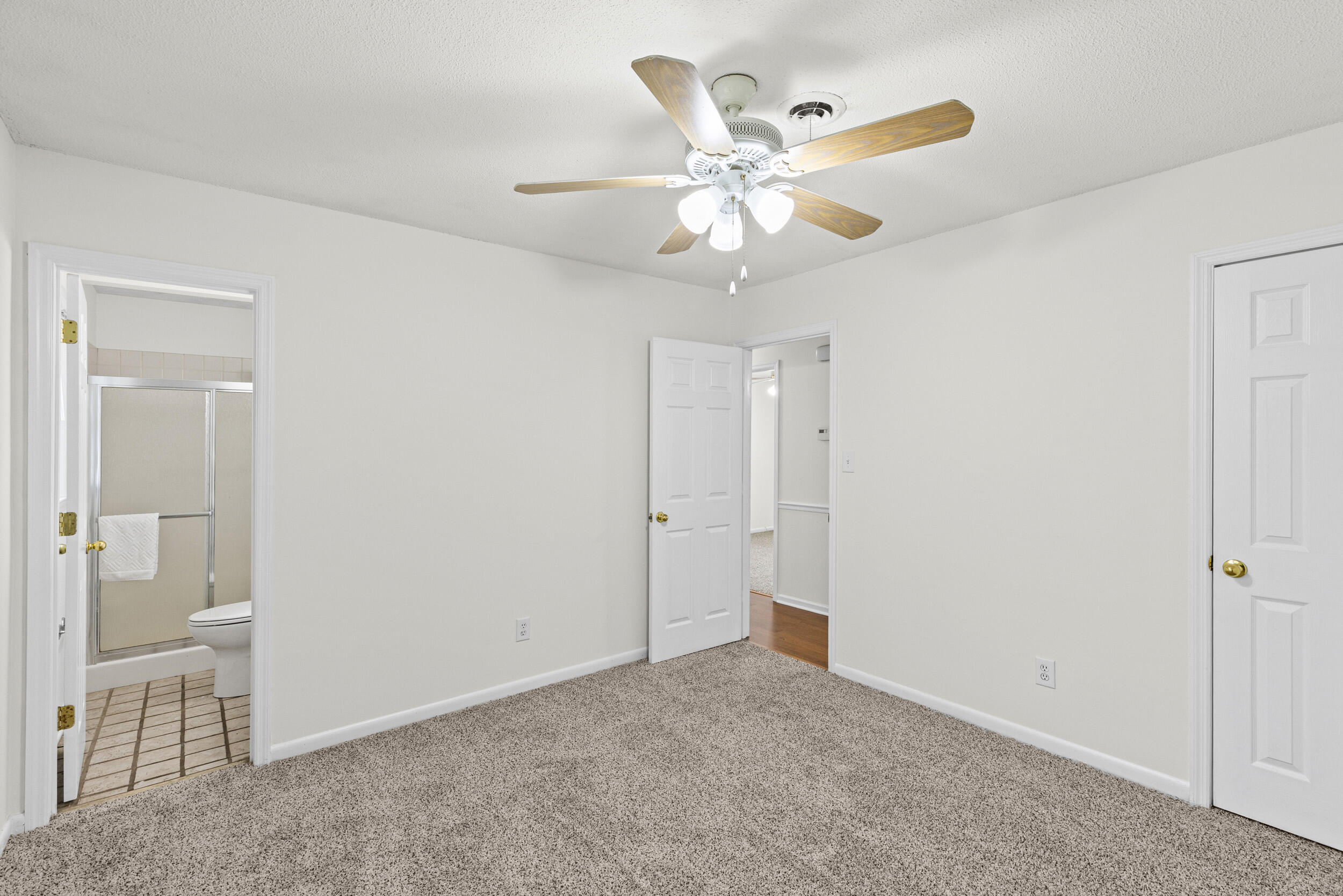 3322 Westcliffe Court