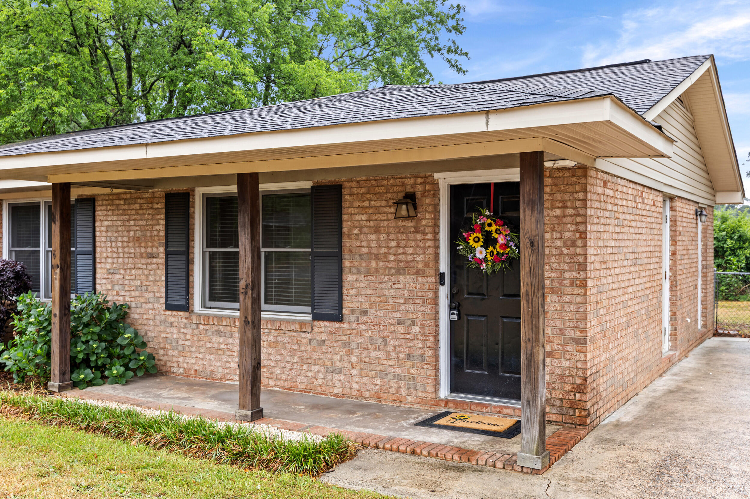 3322 Westcliffe Court
