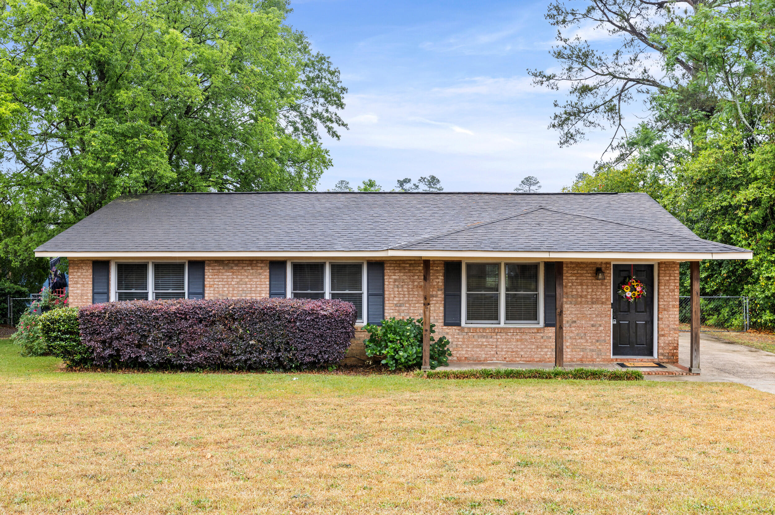 3322 Westcliffe Court