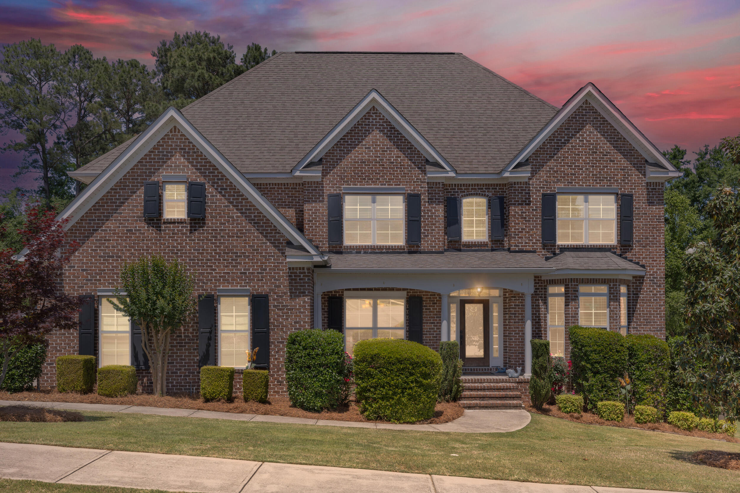 2512 Laurel Drive