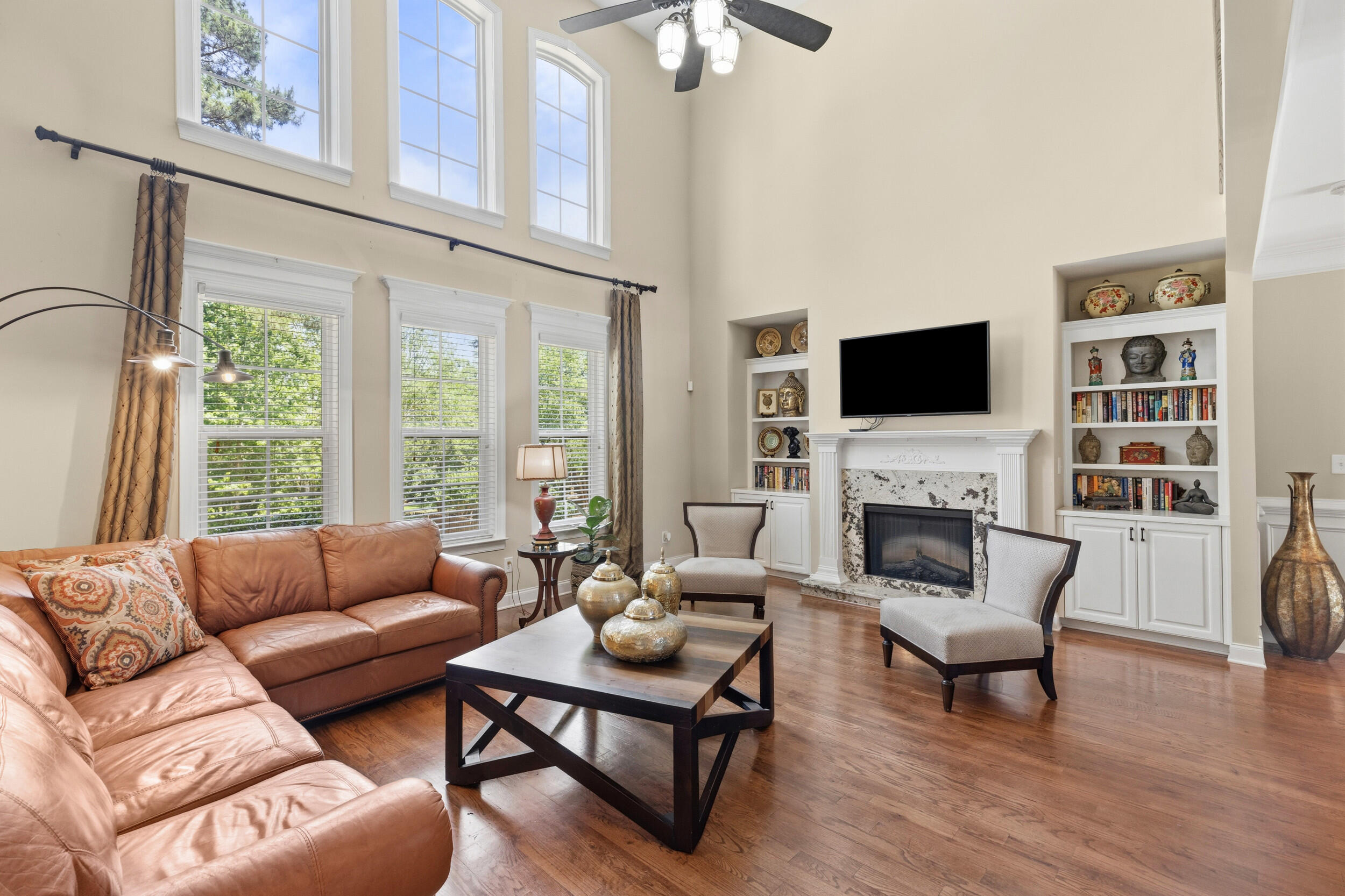 2512 Laurel Drive
