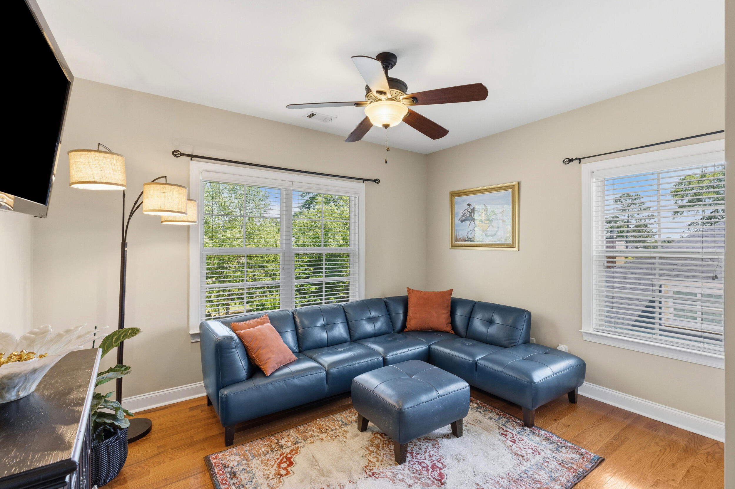 2512 Laurel Drive