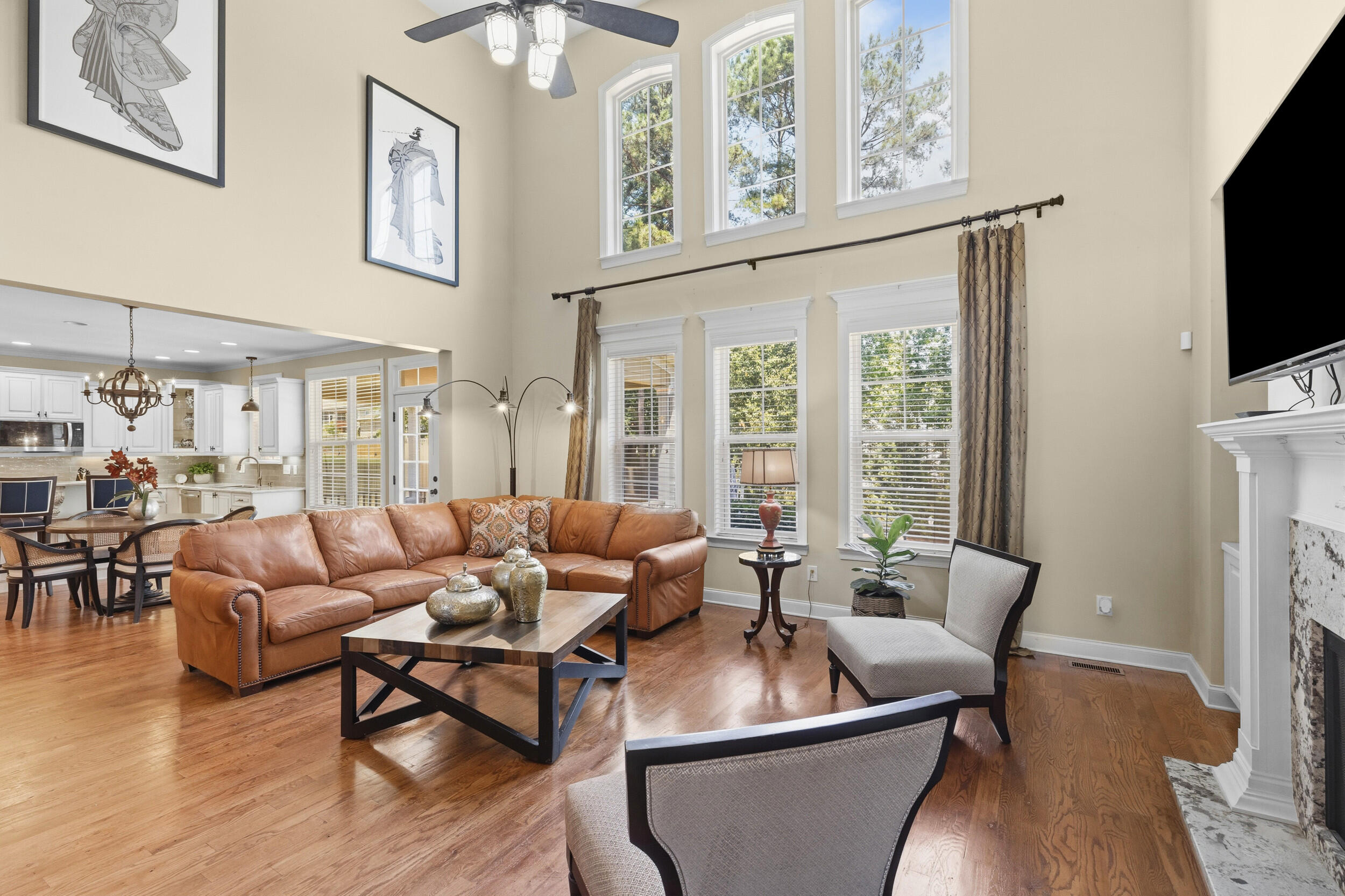 2512 Laurel Drive