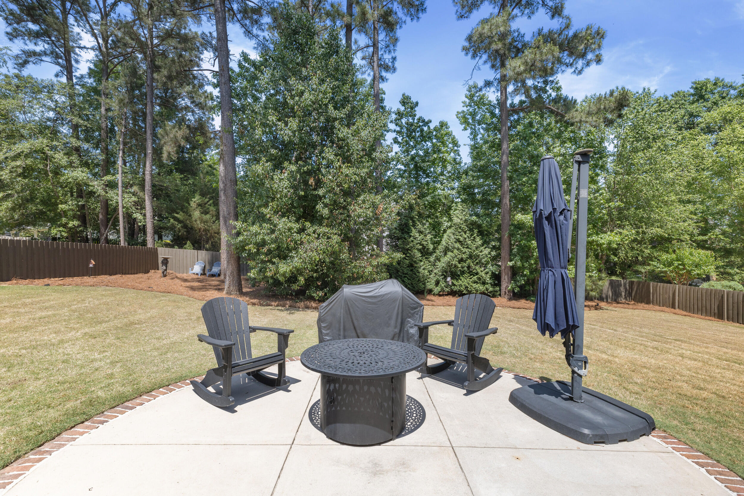 2512 Laurel Drive
