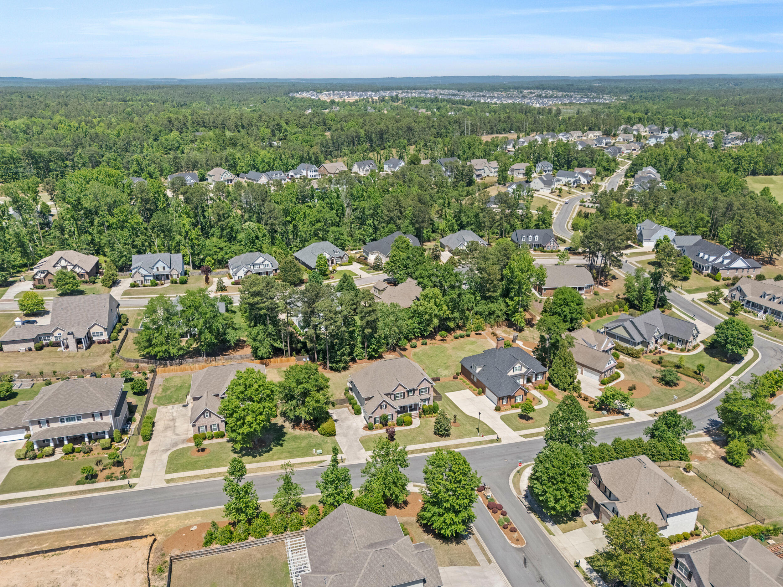 2512 Laurel Drive