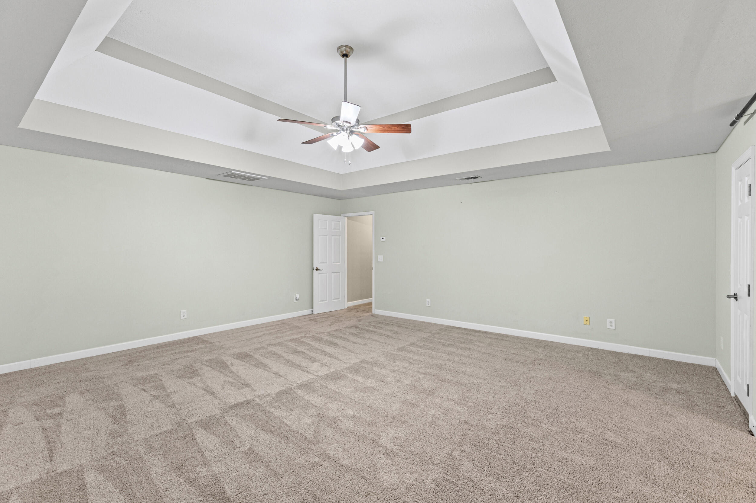 957 Windmill Parkway