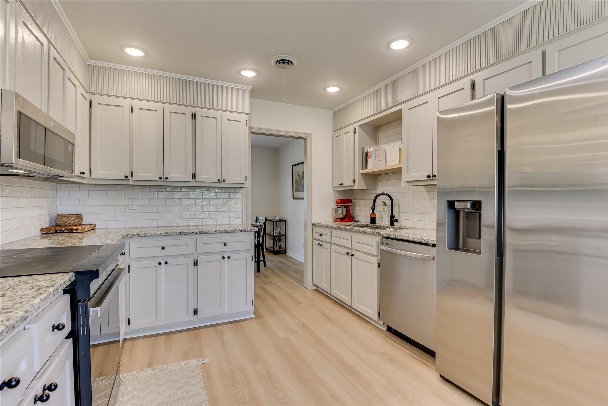 3926 Creekwood Lane