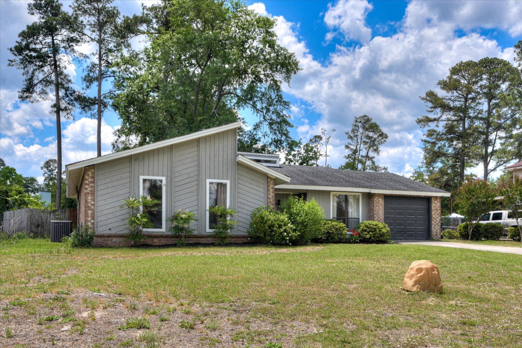 3926 Creekwood Lane