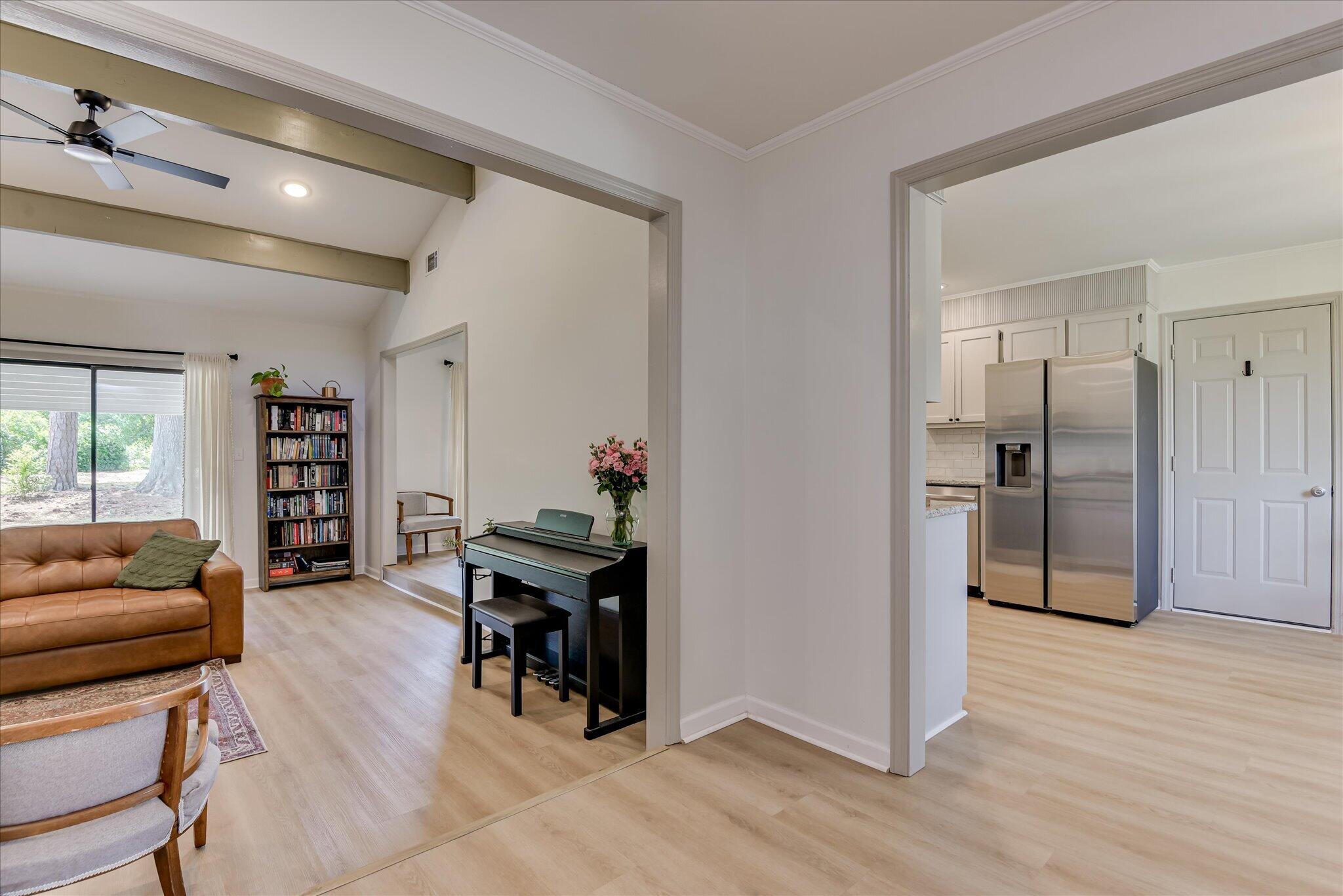 3926 Creekwood Lane
