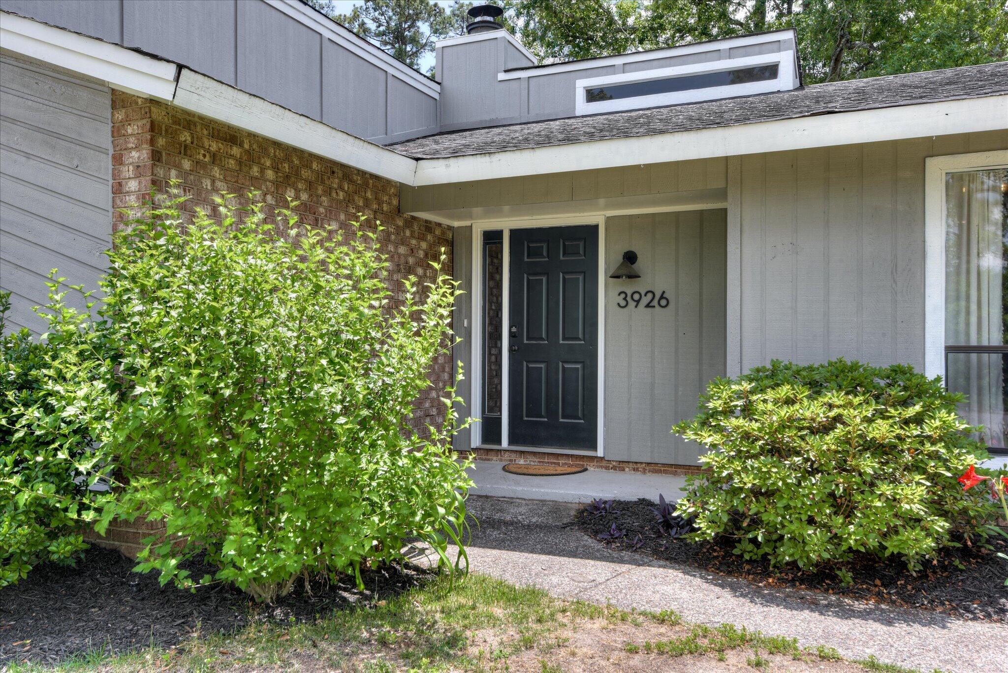 3926 Creekwood Lane