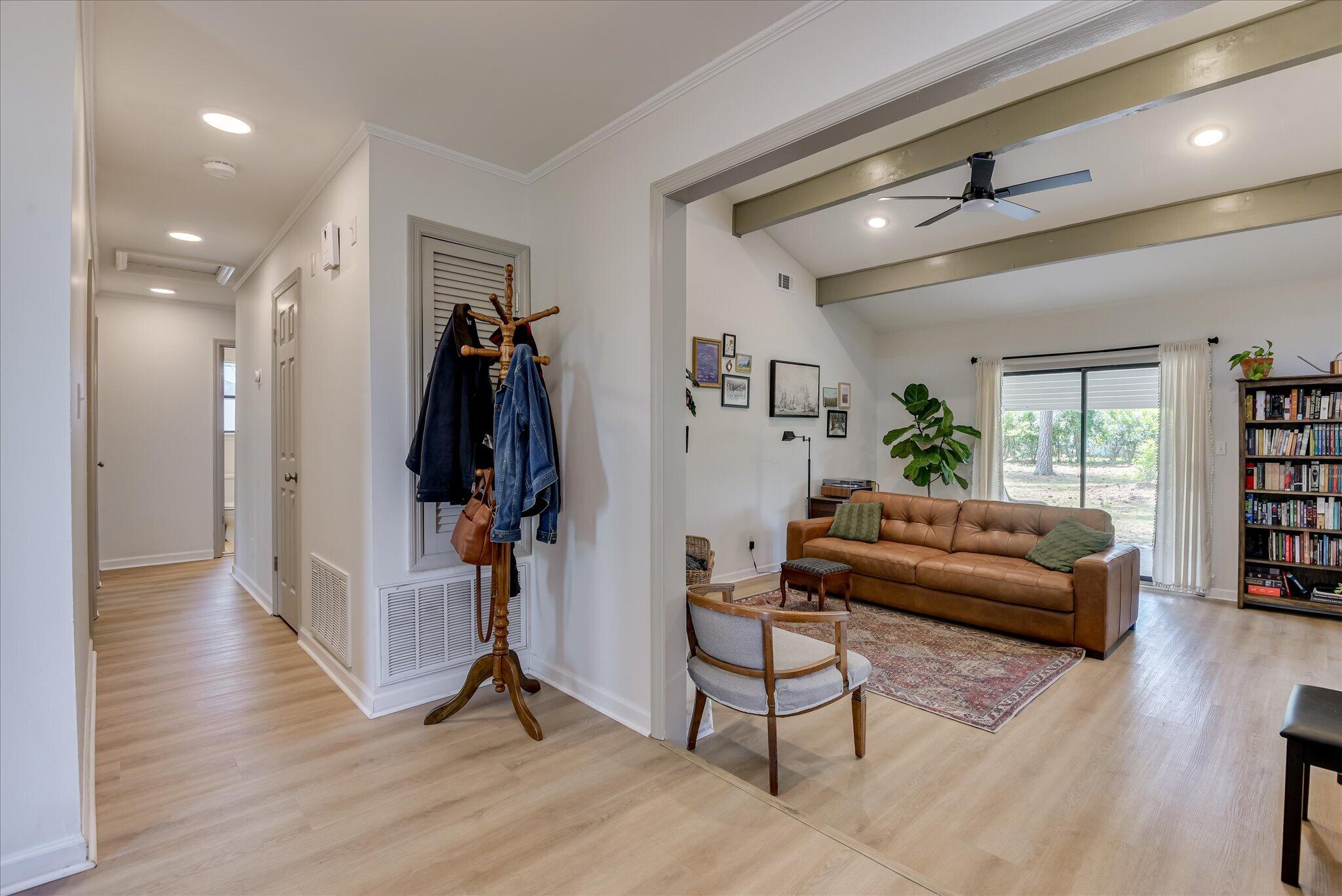 3926 Creekwood Lane