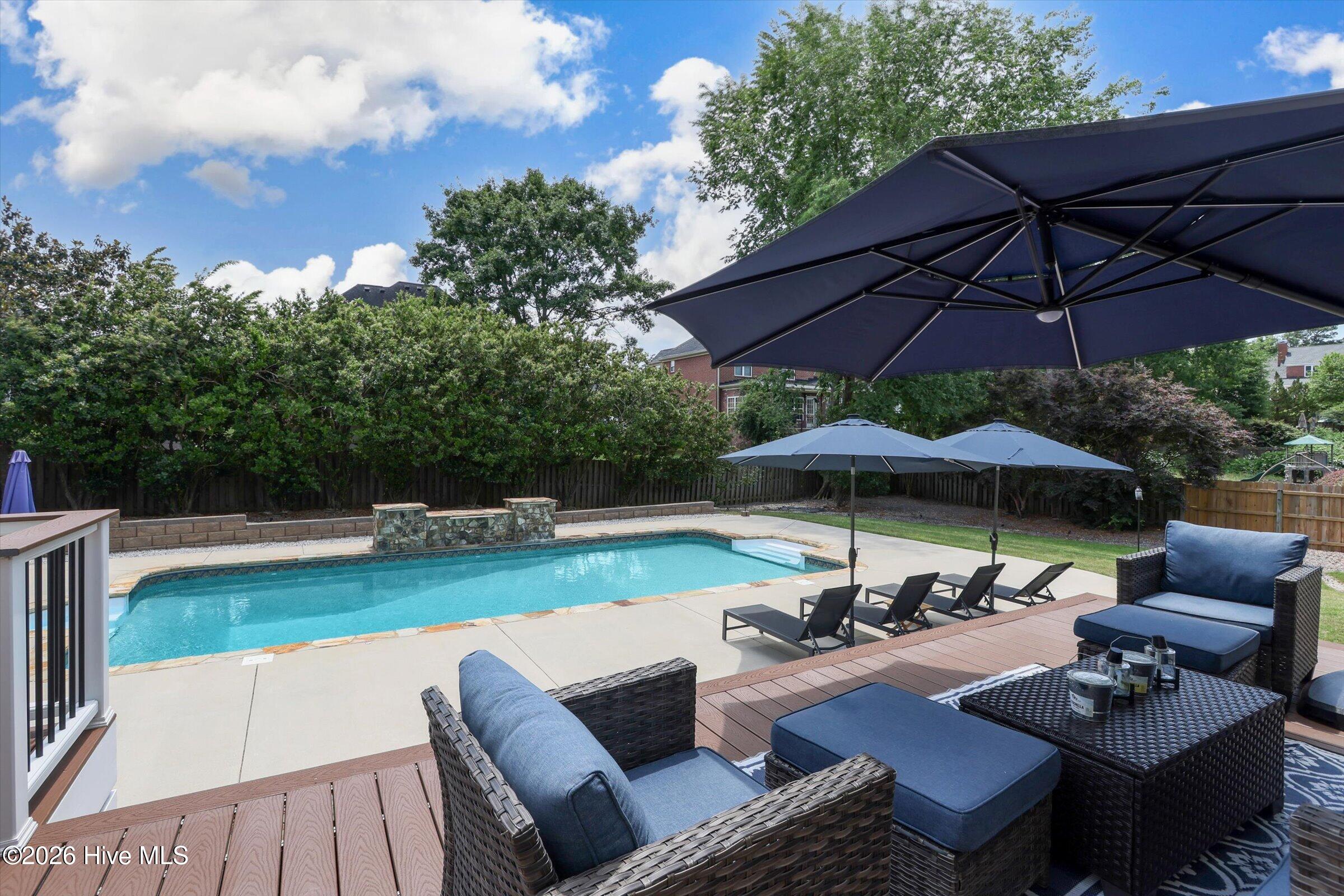 3483 Greenway Drive