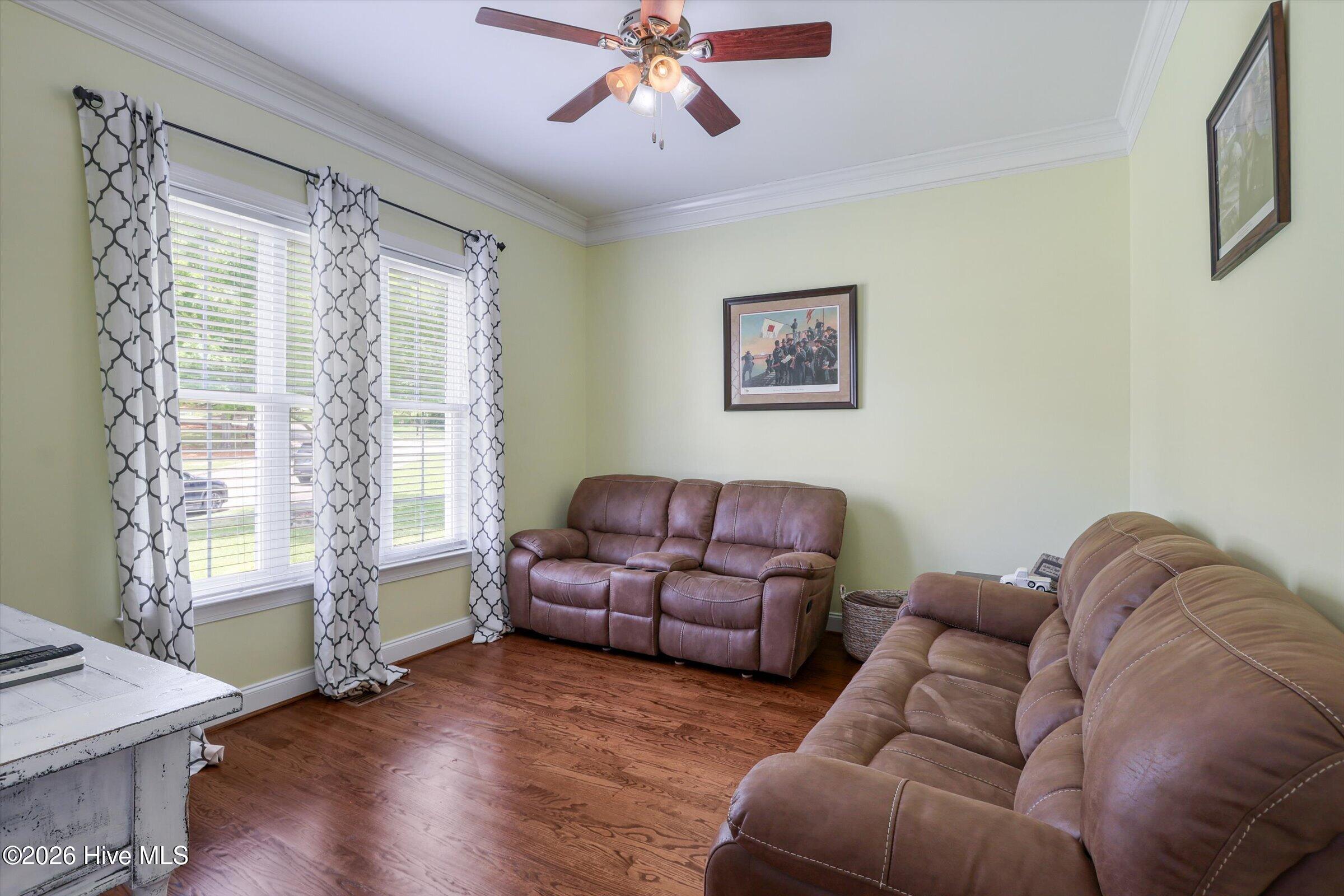 3483 Greenway Drive