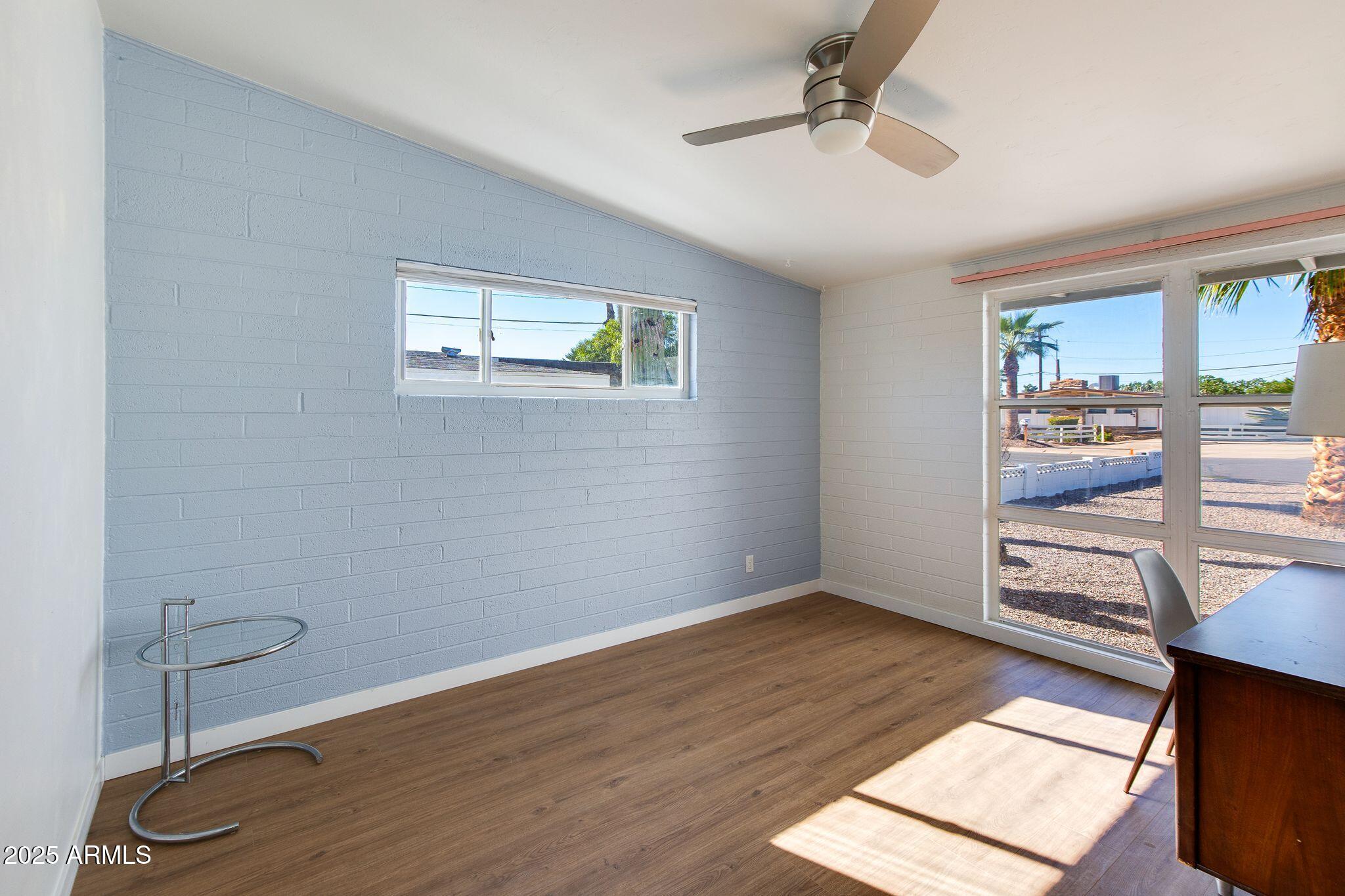 421 N EVERGREEN Street