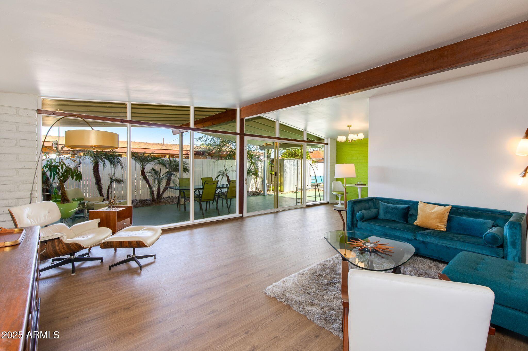 421 N EVERGREEN Street