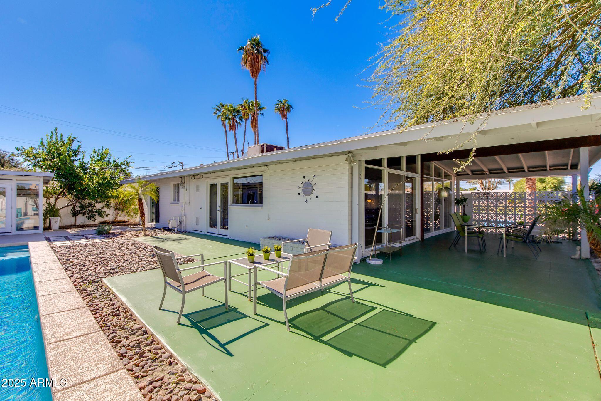 421 N EVERGREEN Street