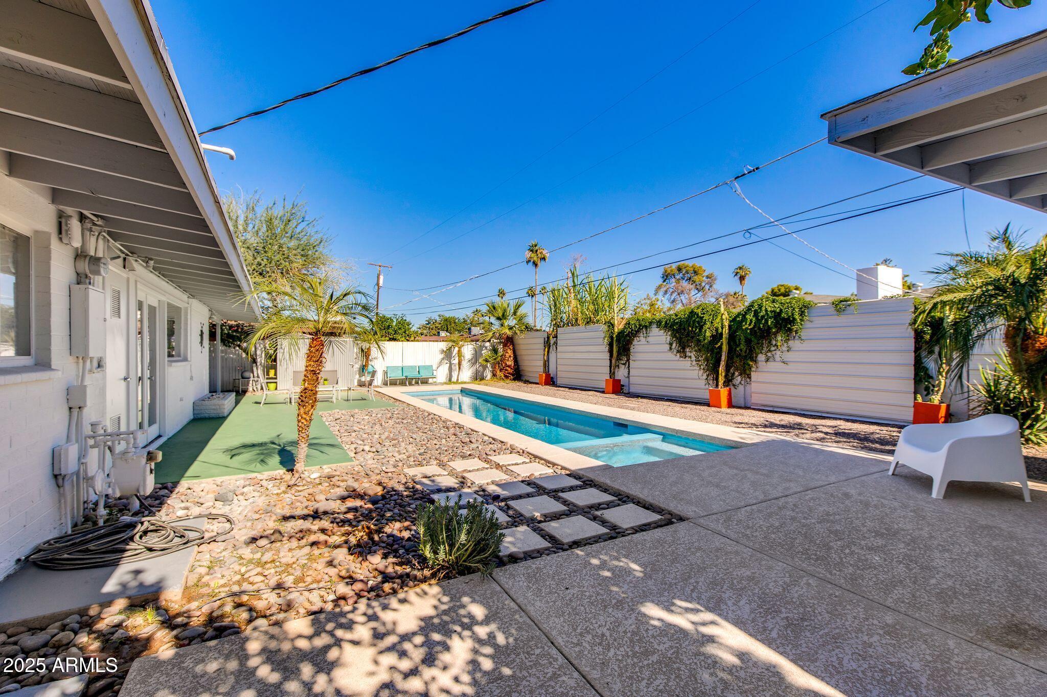 421 N EVERGREEN Street