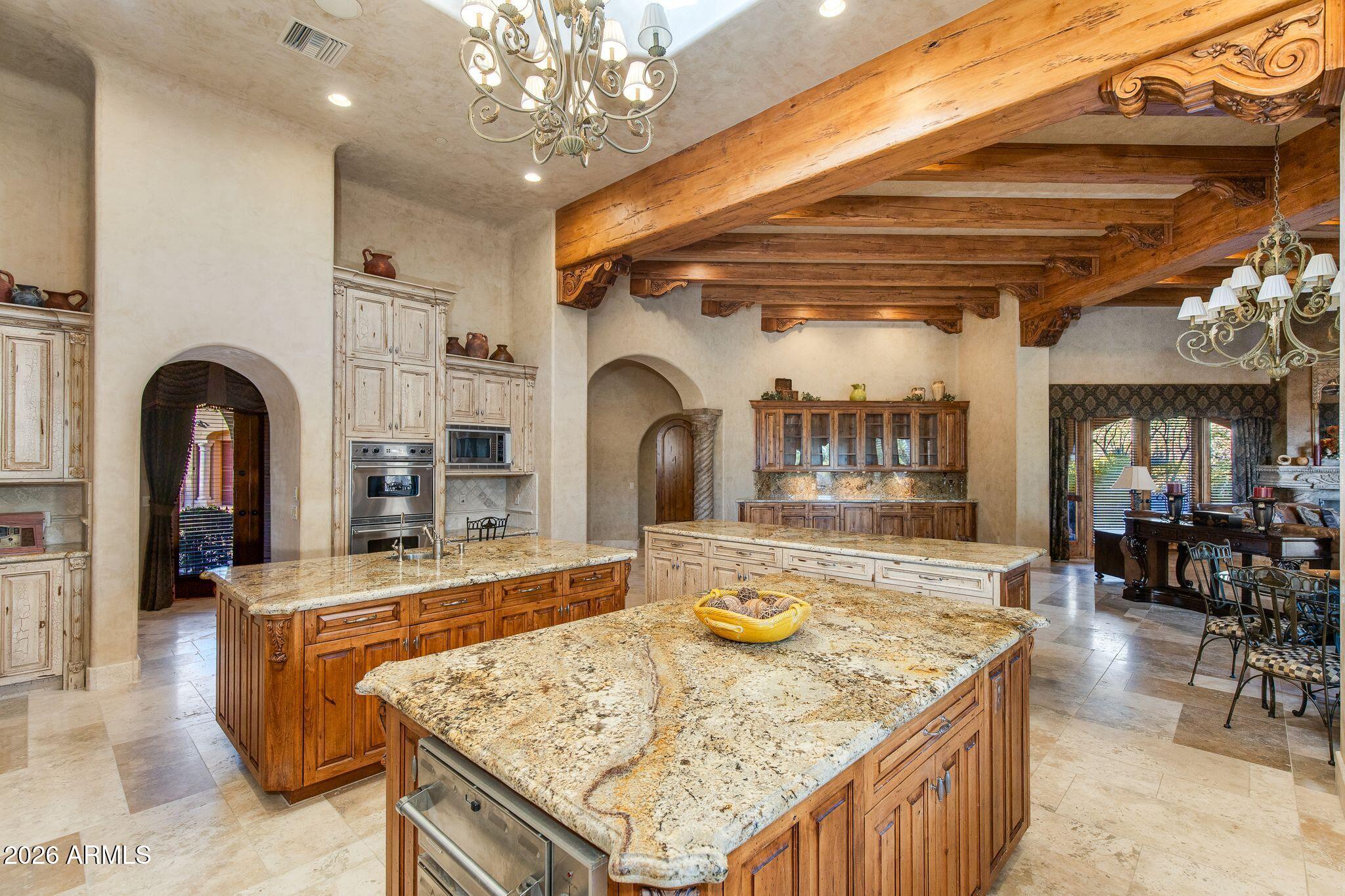 10070 E BALANCING ROCK Road