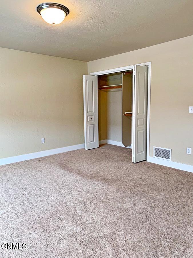 3000-3004 Golden Vista Avenue