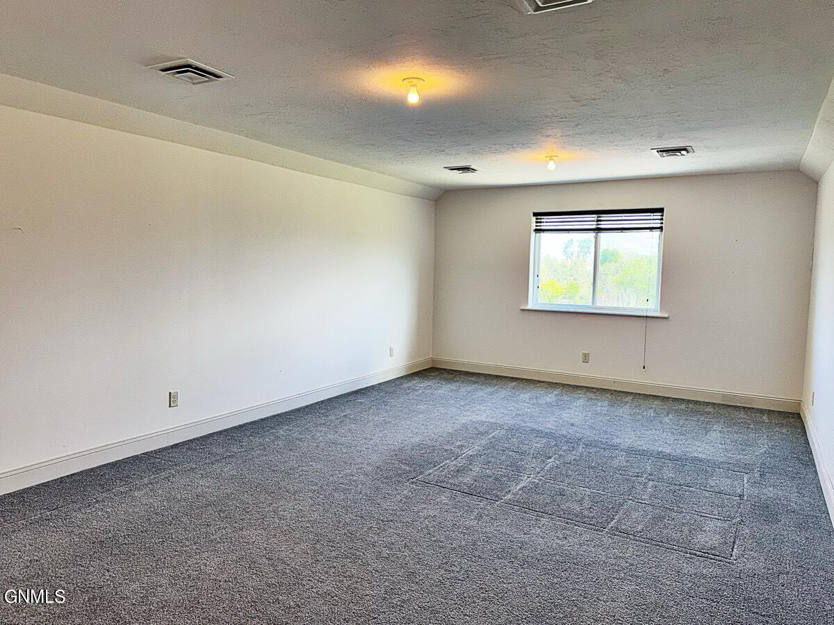 4965 140th Avenue NW