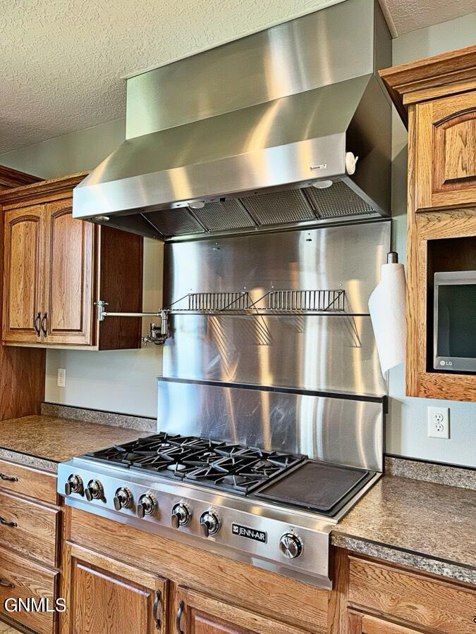 4965 140th Avenue NW