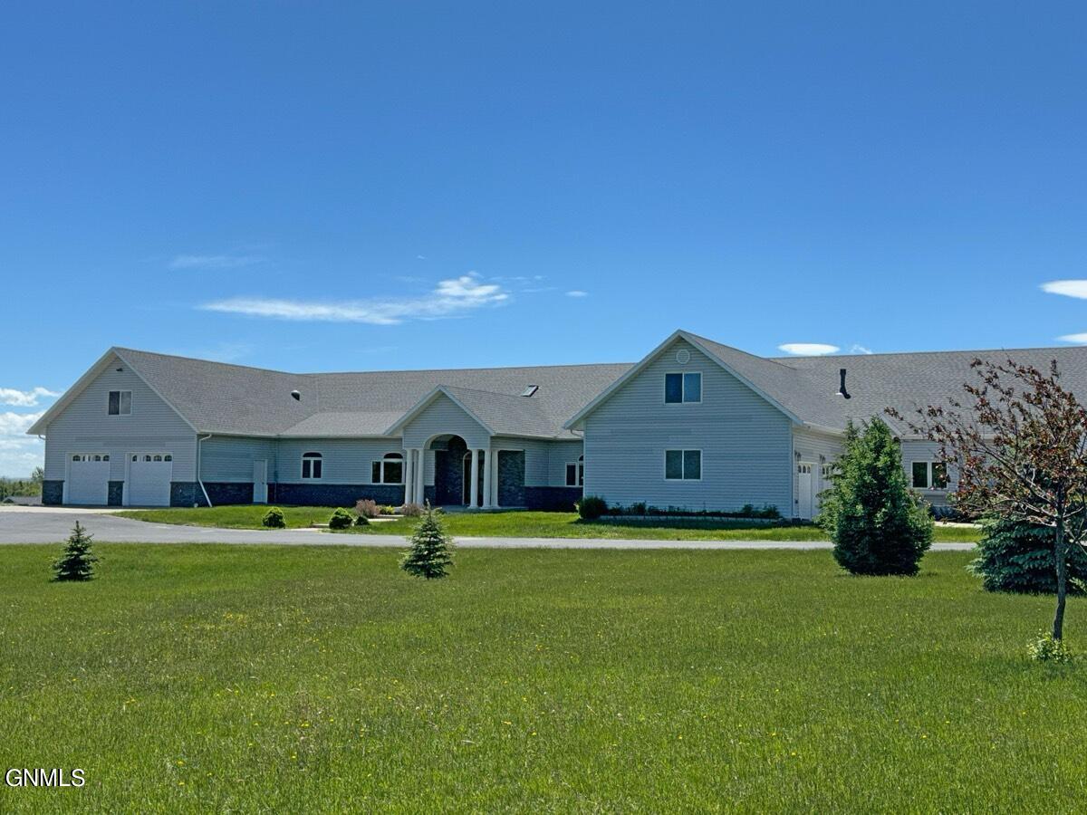 4965 140th Avenue NW