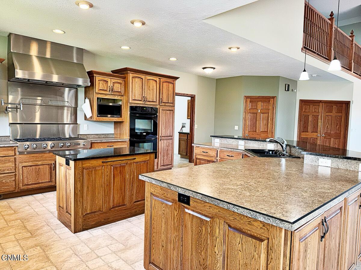 4965 140th Avenue NW