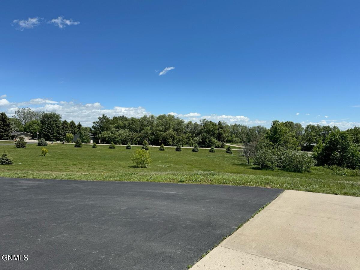 4965 140th Avenue NW