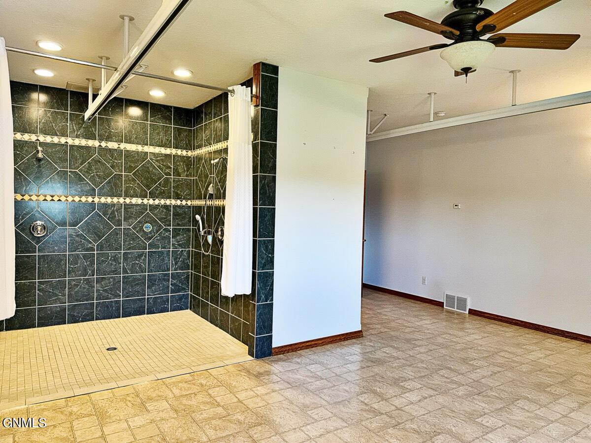 4965 140th Avenue NW