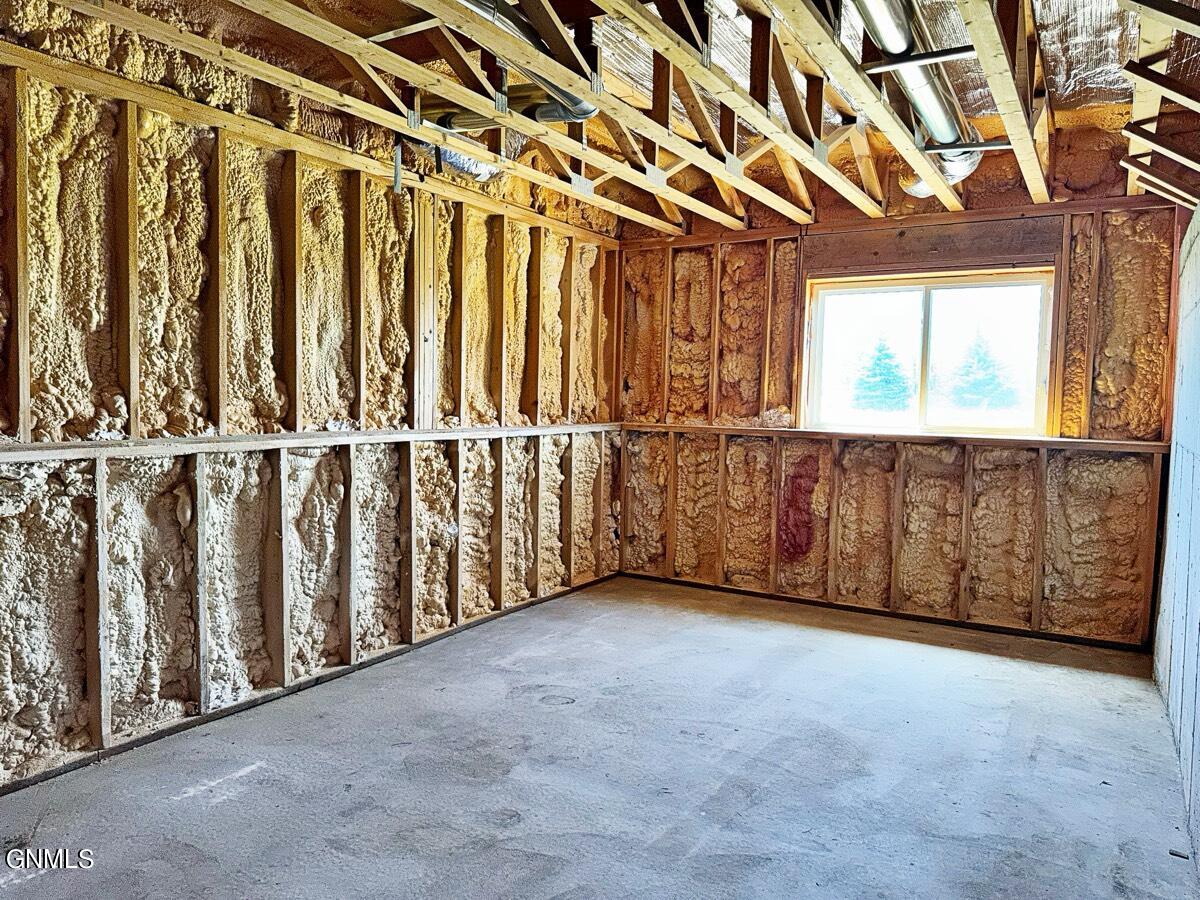 4965 140th Avenue NW