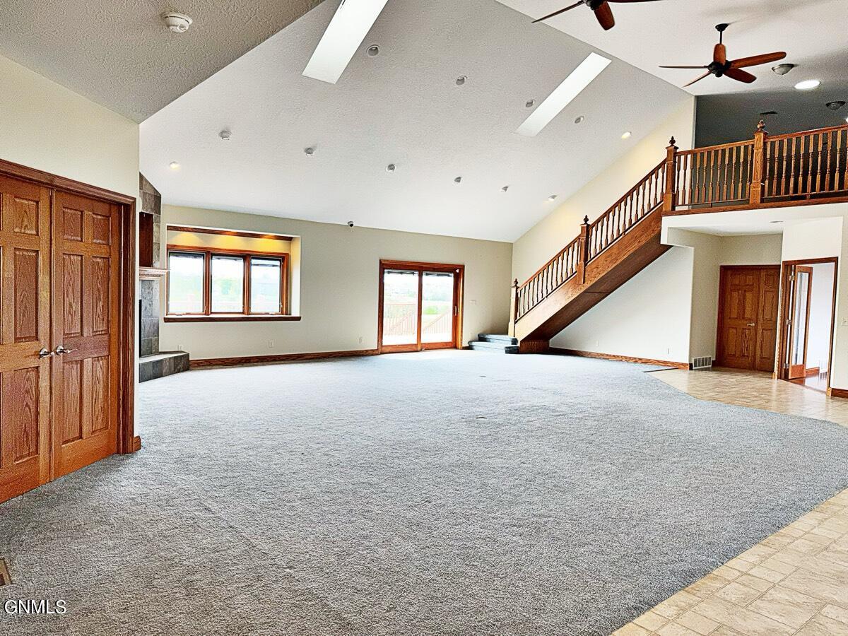 4965 140th Avenue NW