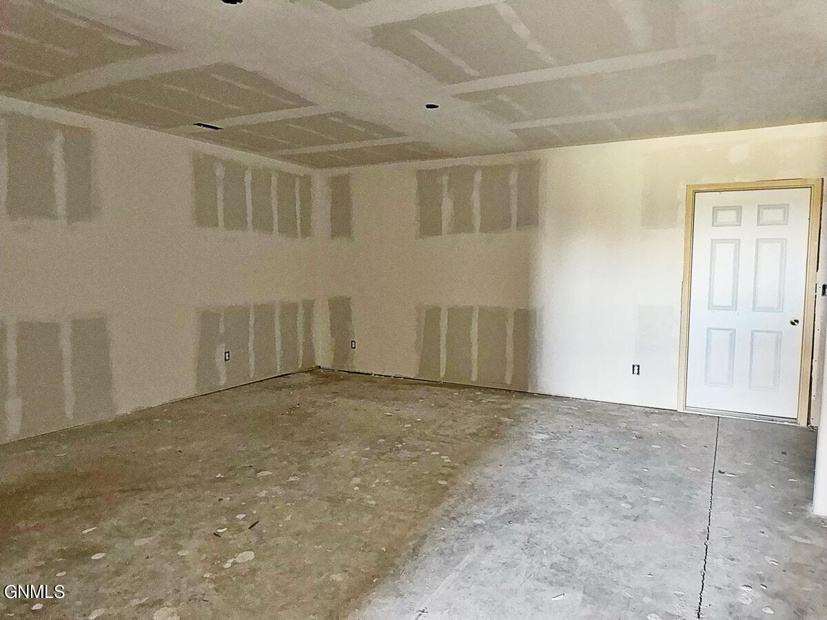 4965 140th Avenue NW