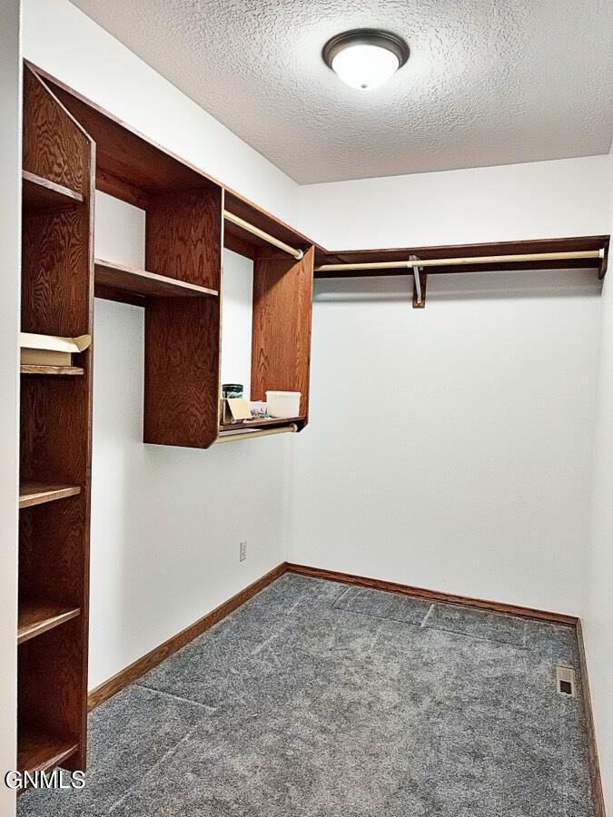 4965 140th Avenue NW