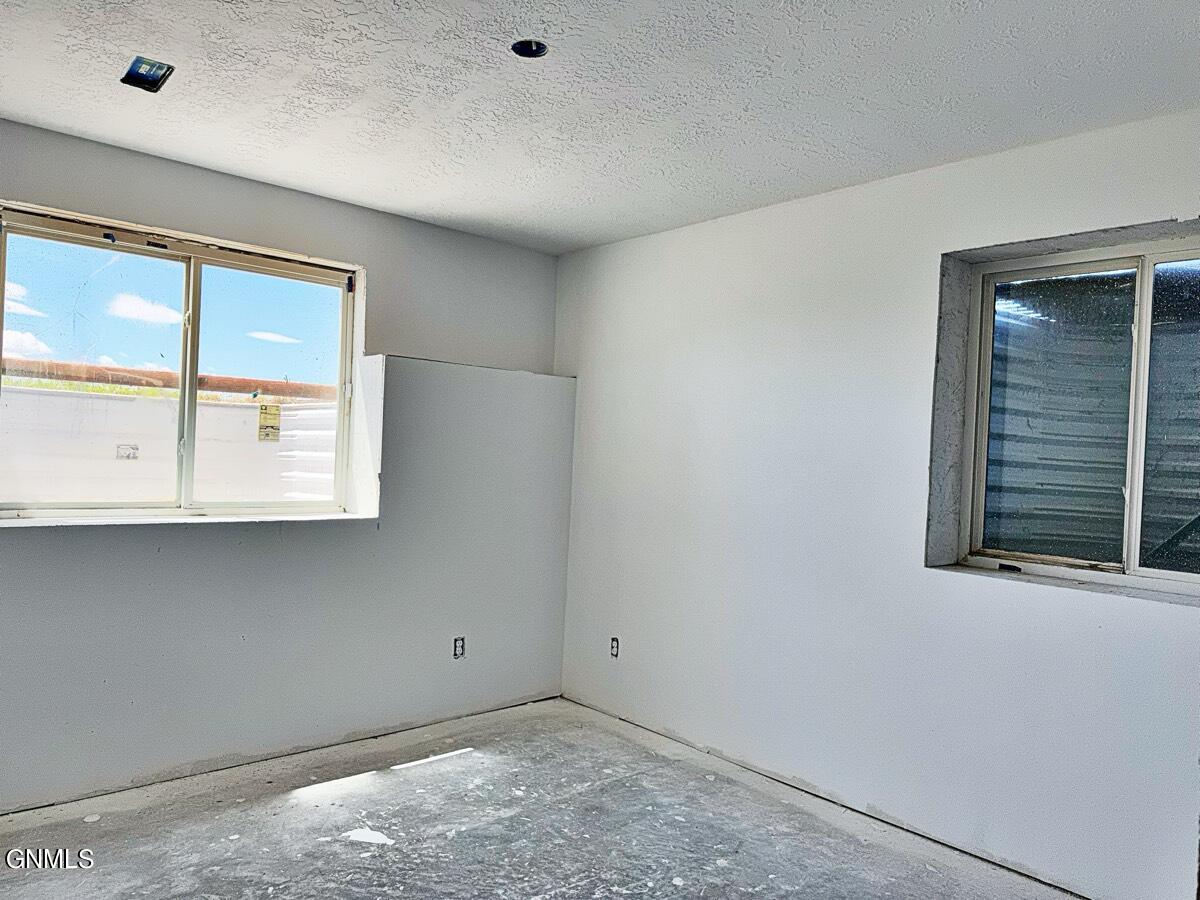 4965 140th Avenue NW