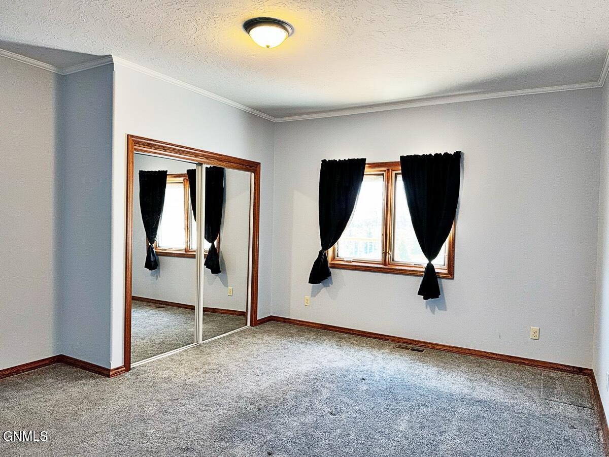 4965 140th Avenue NW