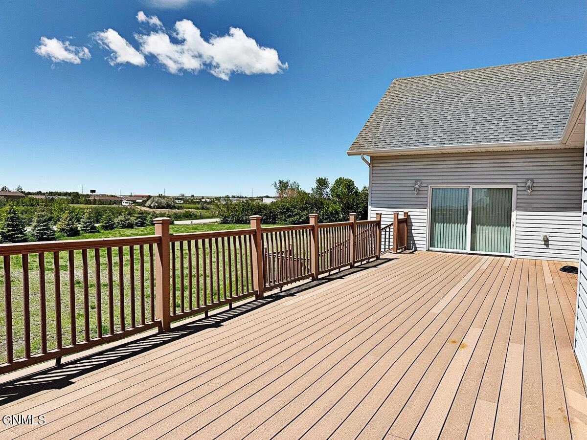 4965 140th Avenue NW