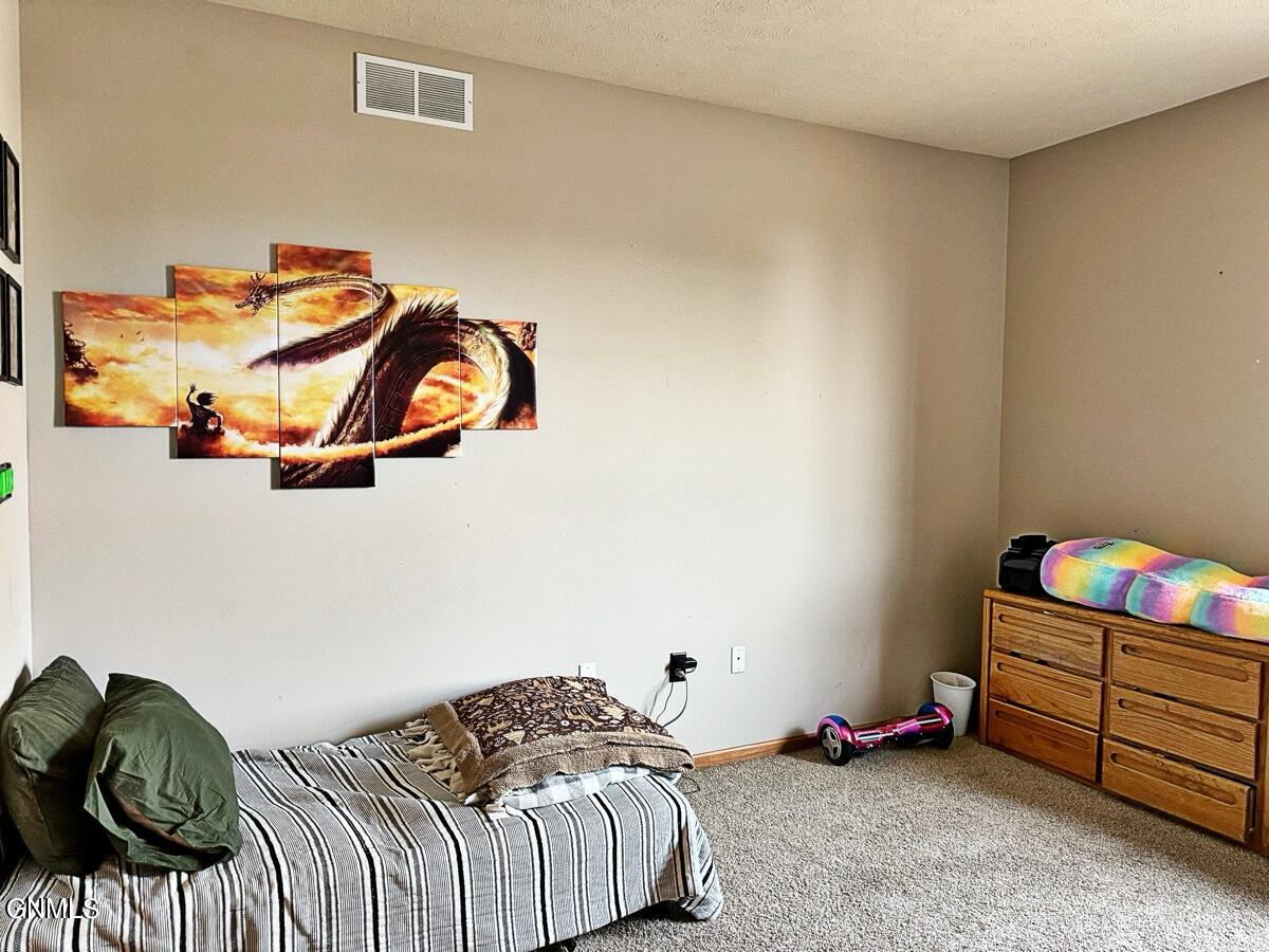 3102 Golden Vista Avenue