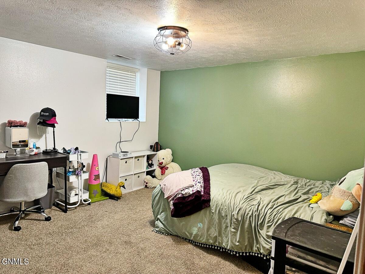 3102 Golden Vista Avenue