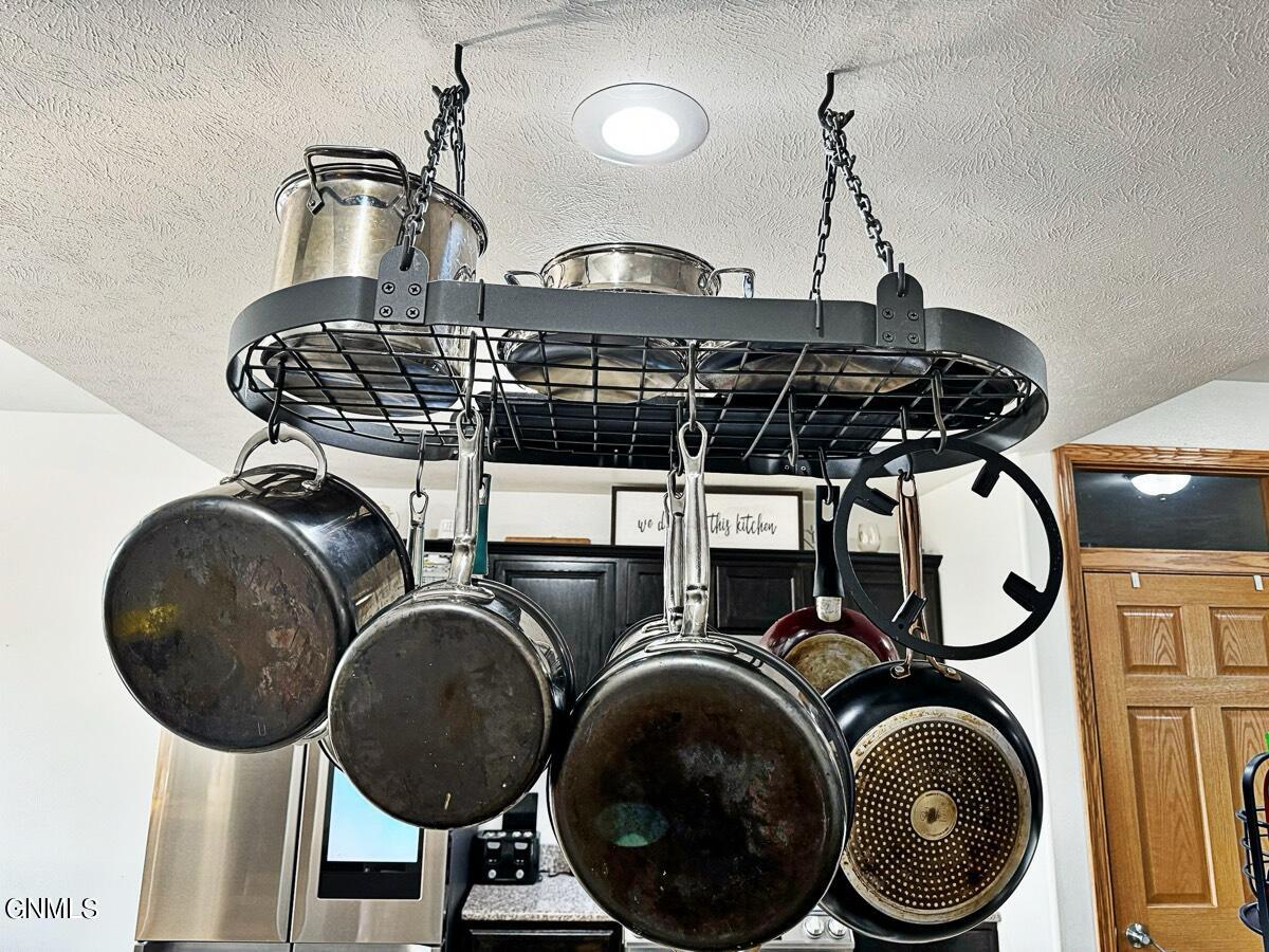 3102 Golden Vista Avenue