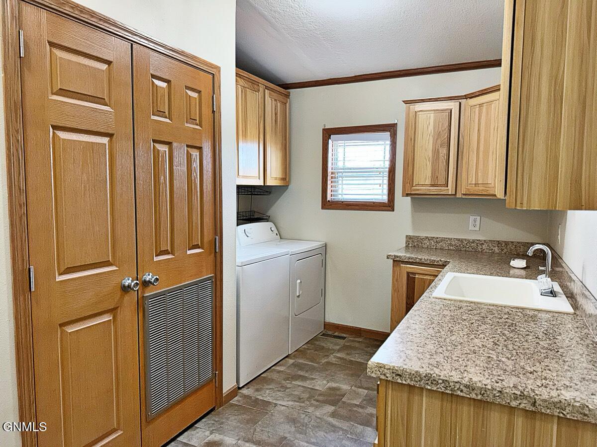 12307 55th Street NW