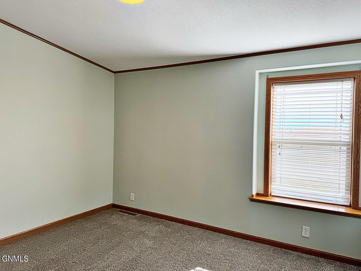 12307 55th Street NW