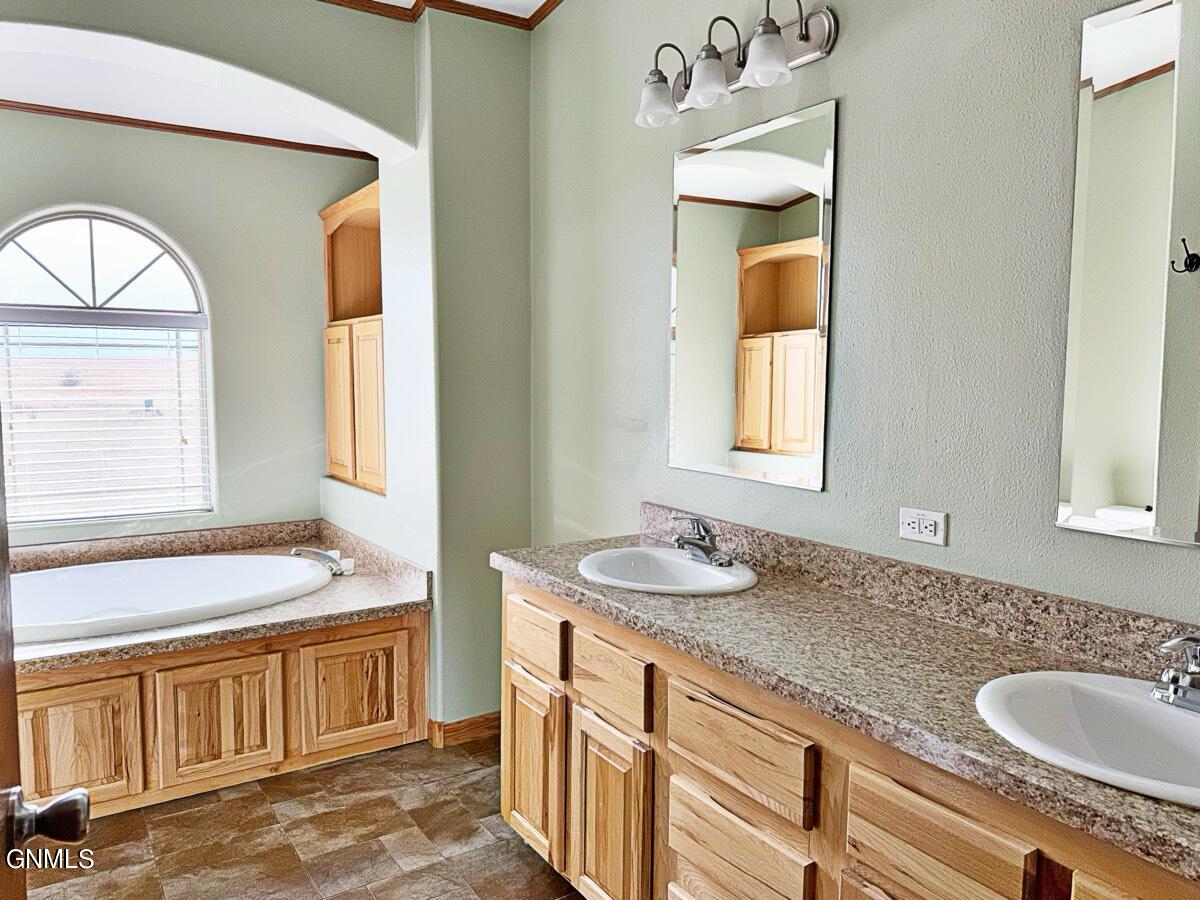 12307 55th Street NW