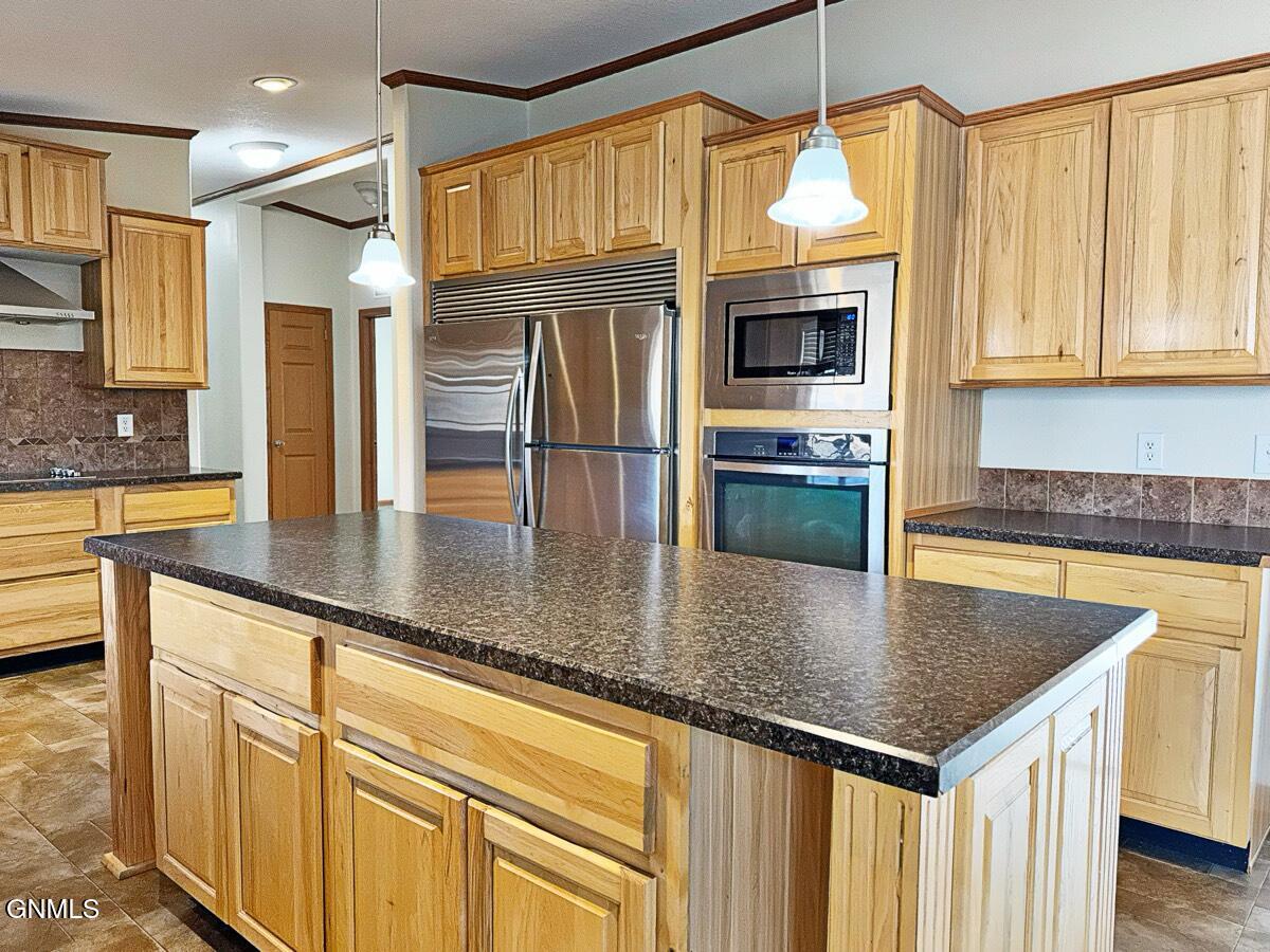 12307 55th Street NW