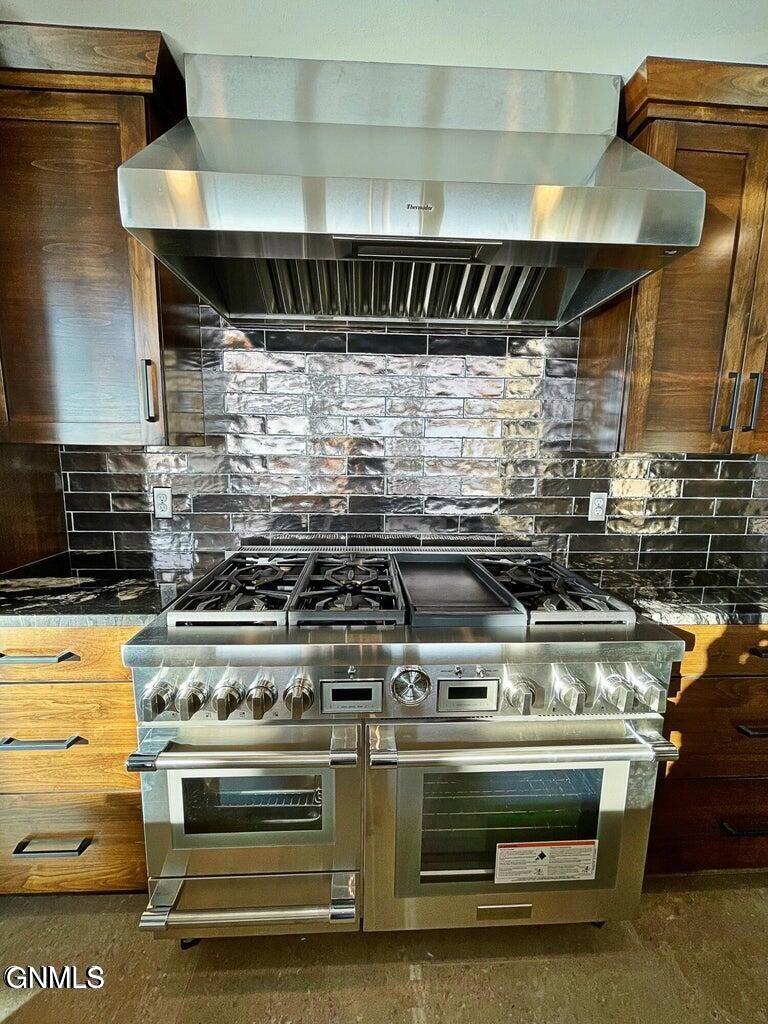 14044 48th Street NW