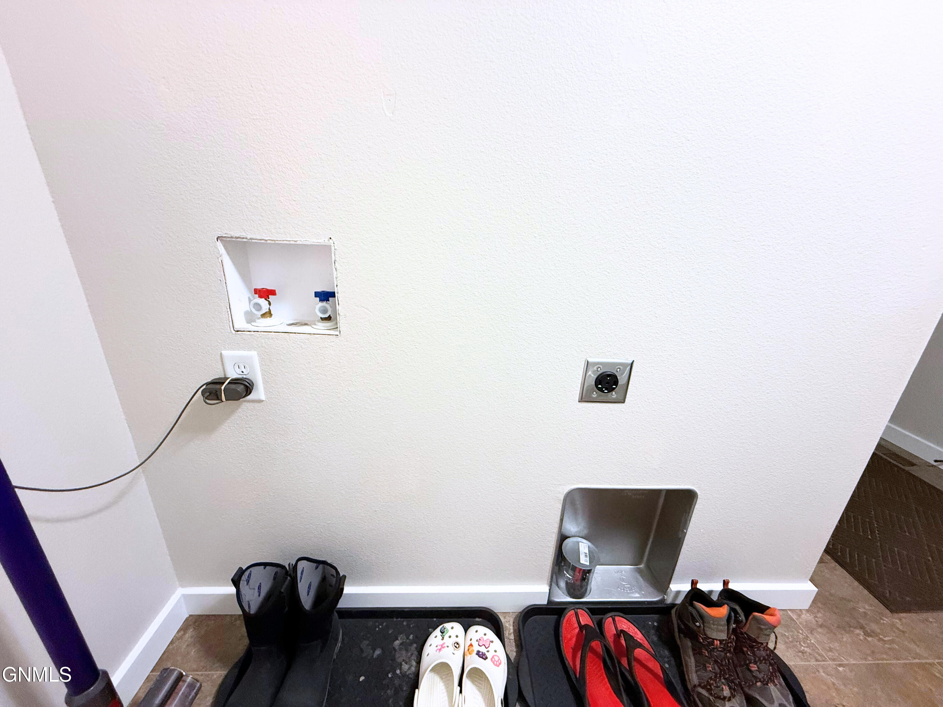 13344 Yellowstone Meadow Street