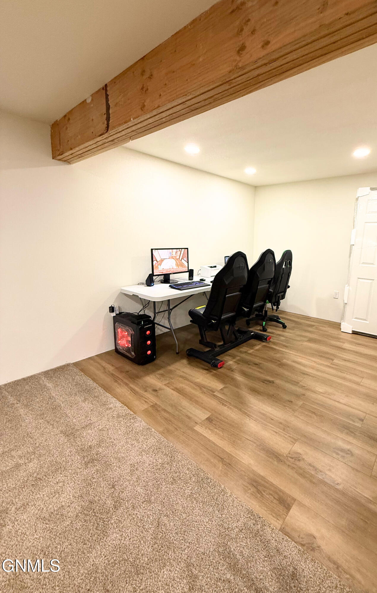 13344 Yellowstone Meadow Street