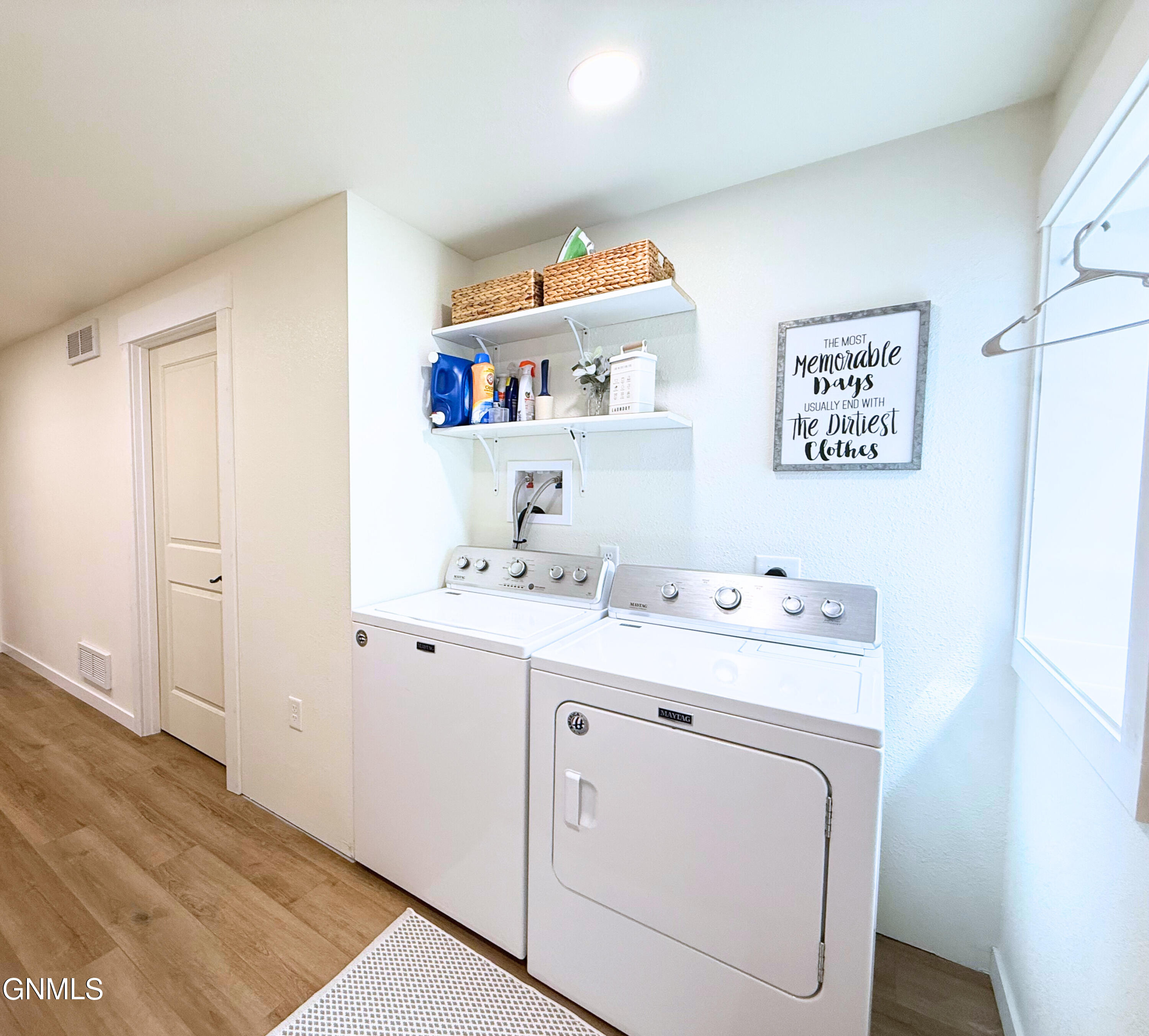 13344 Yellowstone Meadow Street