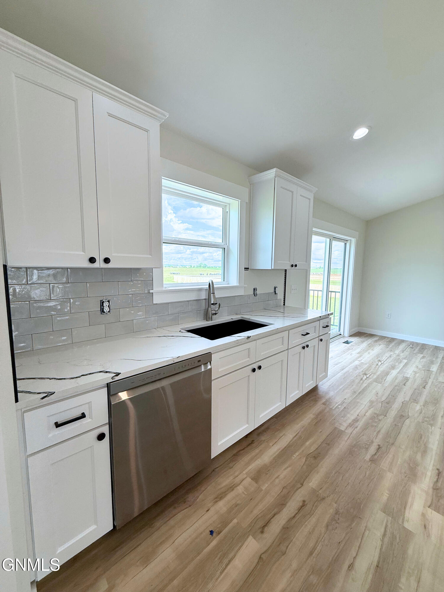 5463 Fresh Water Lane, Williston